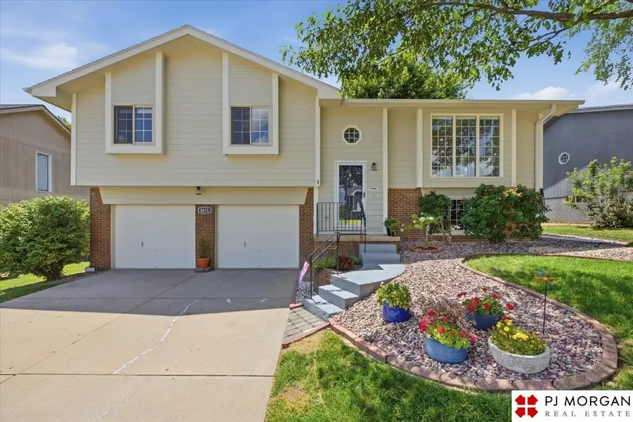 6611 Aspen Street, La Vista, NE 68128 - #2