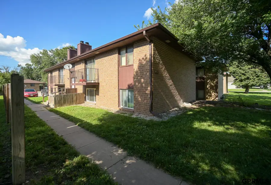 4228 Huntington Avenue, Lincoln, NE 68504 - #2