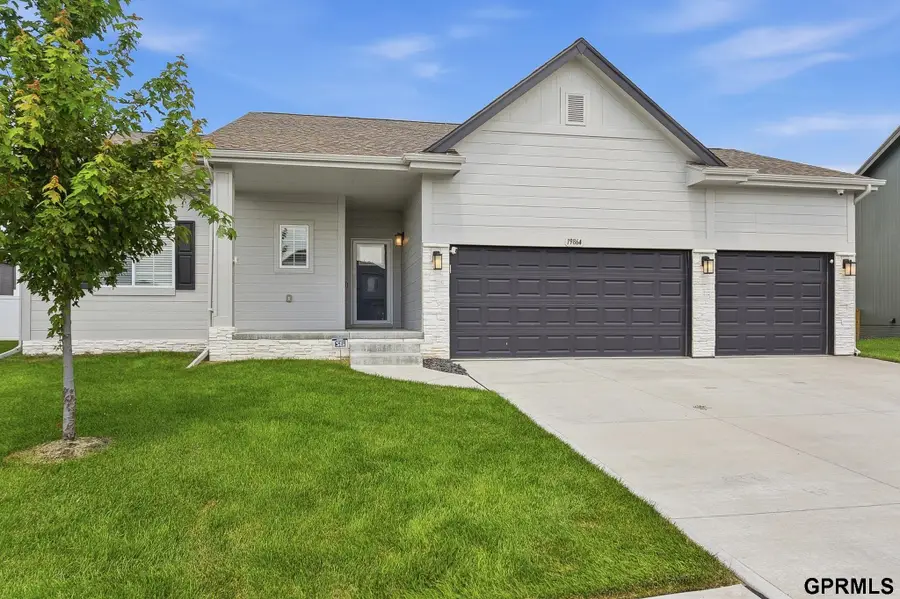 19864 Birch Avenue, Gretna, NE 68028 - #3