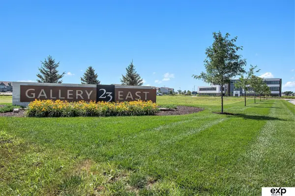 2048 Kara Way, Fremont, NE 68025