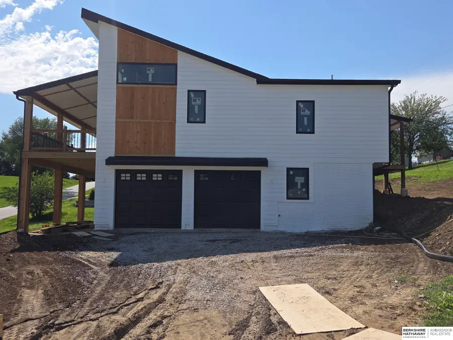 2390 Cambridge Drive, Plattsmouth, NE 68048 - #2