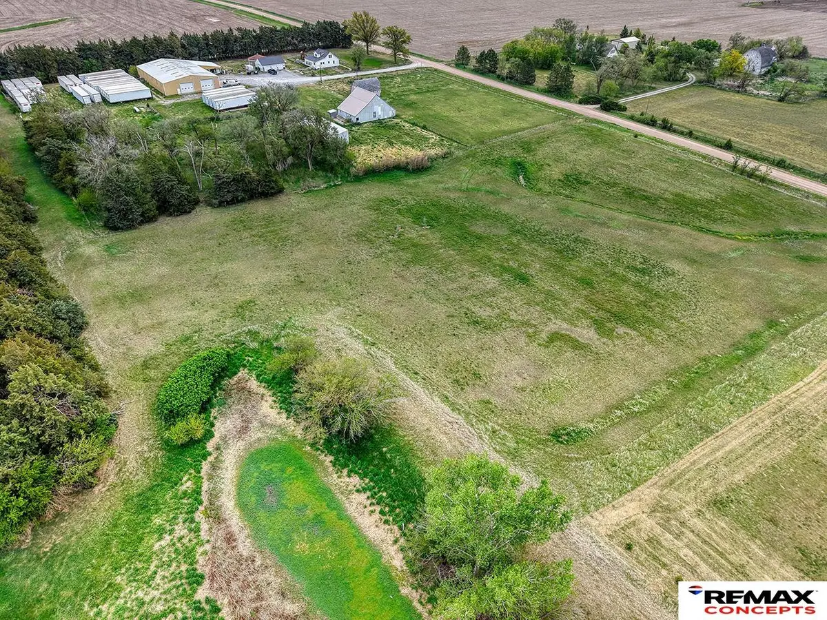 2364 County Rd C, Crete, NE 68333 - #1