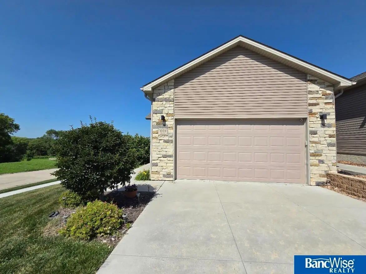 601 Cedar Street, Hickman, NE 68372 - #1