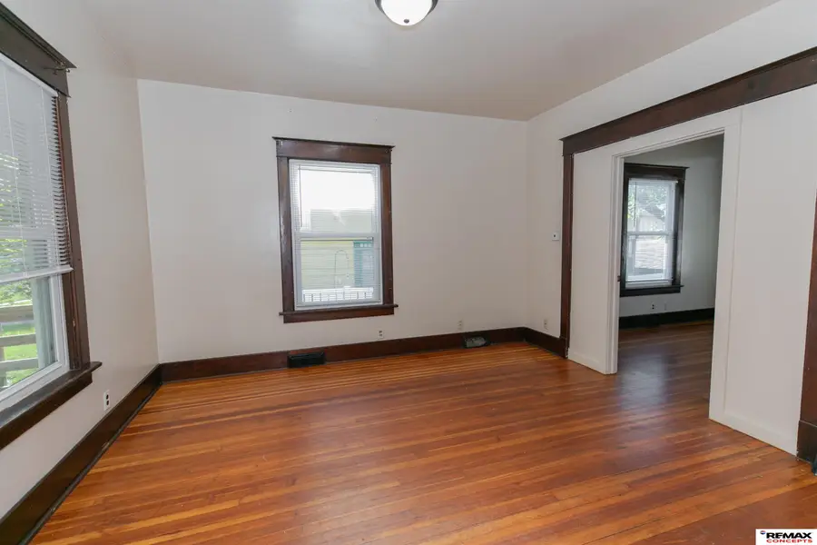 1237 Peach Street, Lincoln, NE 68502 - #3