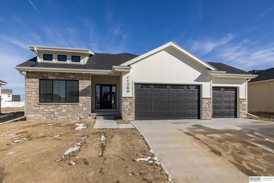 18314 Schirra Street, Gretna, NE 68028 - #2