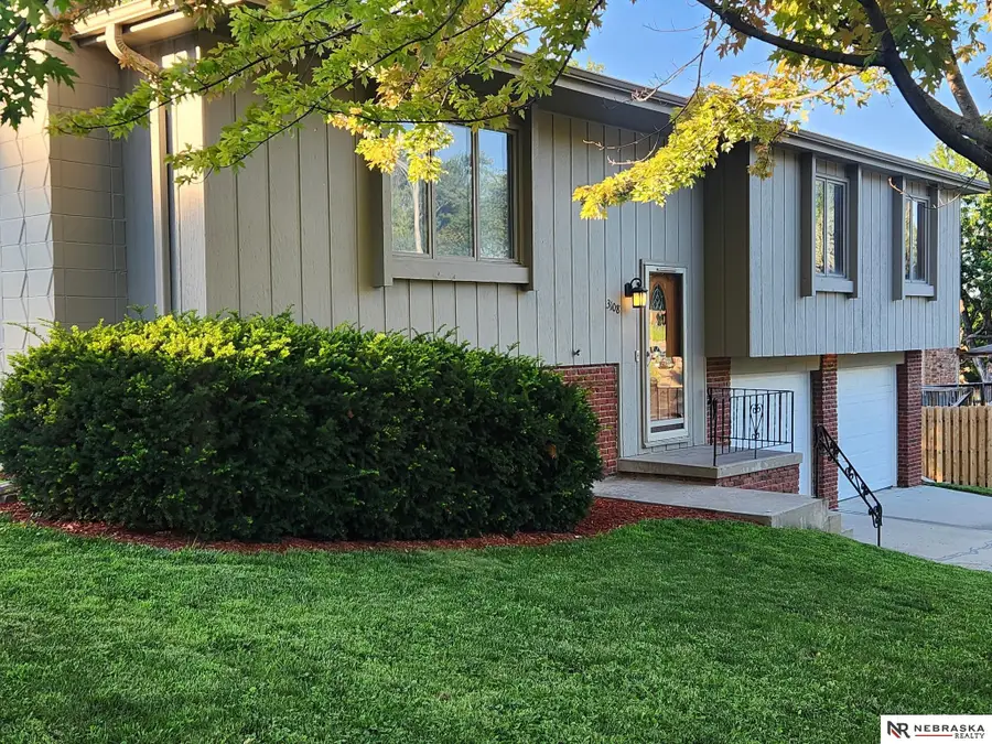 3108 Duane Avenue, Bellevue, NE 68123 - #3