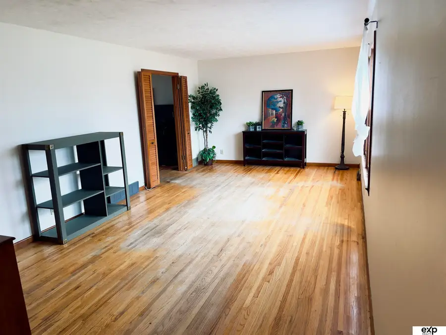 16512 Poppleton Avenue, Omaha, NE 68130 - #3
