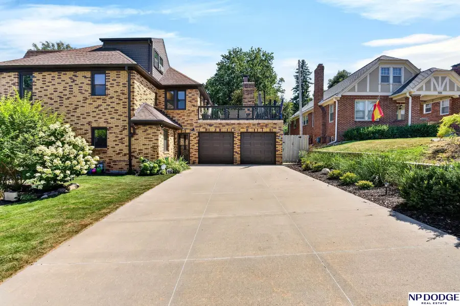1724 N 51st Street, Omaha, NE 68104 - #2