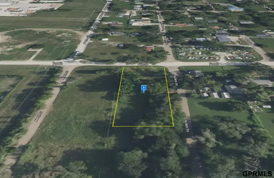 5226 N 8th Street, Omaha, NE 68110 - #3