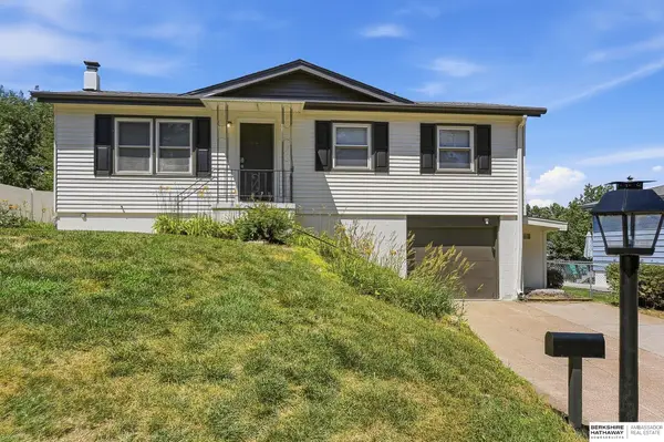 1204 W 15th Avenue, Bellevue, NE 68005