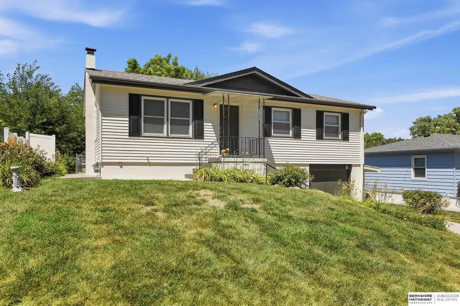 1204 W 15th Avenue, Bellevue, NE 68005 - #2