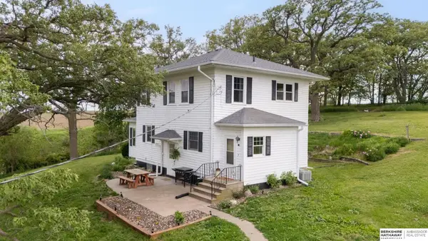 28218 Sycamore Road, Neola, IA 51559