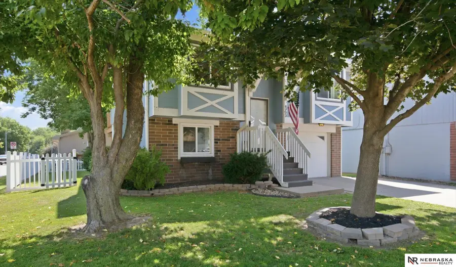6103 S 77 Street, Omaha, NE 68127 - #3