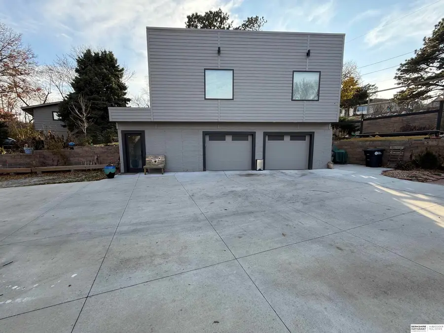 2520 S 98th Avenue, Omaha, NE 68124 - #2