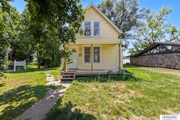 1853 Colfax Street, Blair, NE 68008