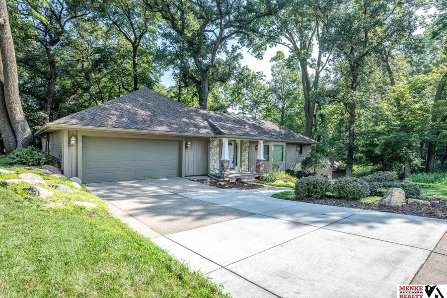 314 Forest Drive, Bellevue, NE 68005 - #2