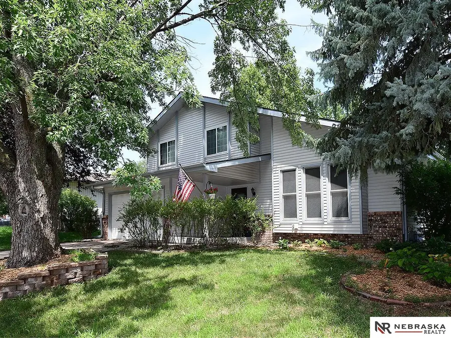 524 W Burt Drive, Lincoln, NE 68521 - #2