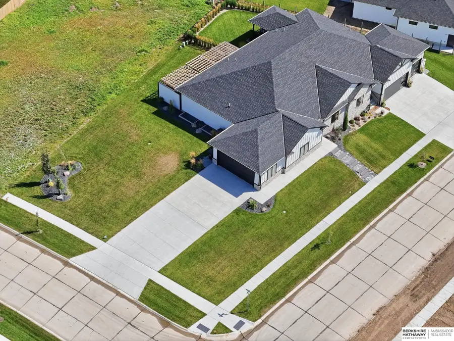 7900 Ponce Drive, Lincoln, NE 68516 - #3