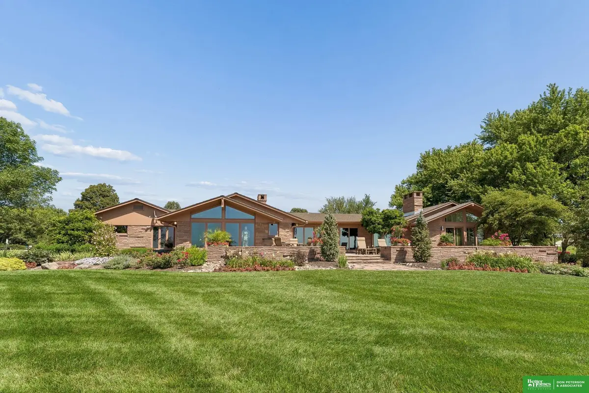 1021 Skyline Drive, Fremont, NE 68025 - #1