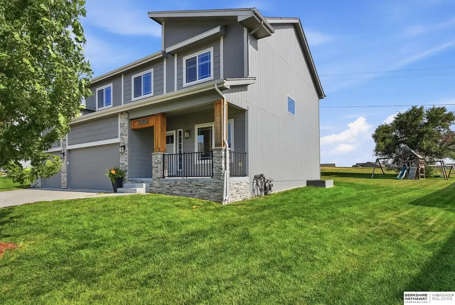 17706 Rampart Street, Omaha, NE 68136 - #3