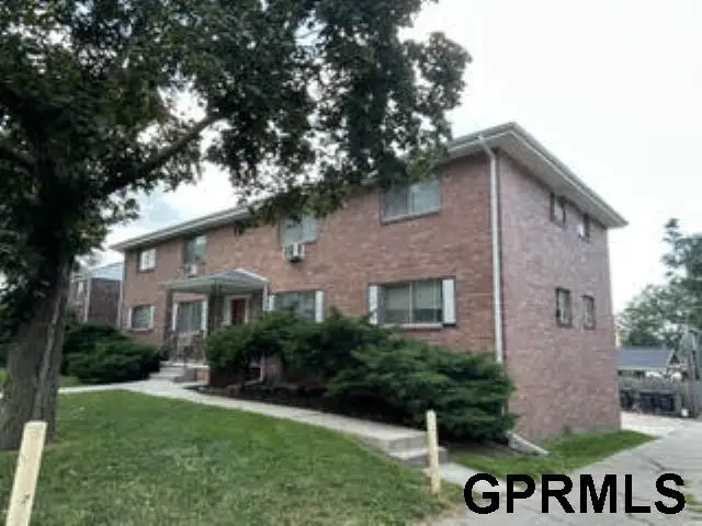 1010 N 40th Street, Omaha, NE 68131 - #2
