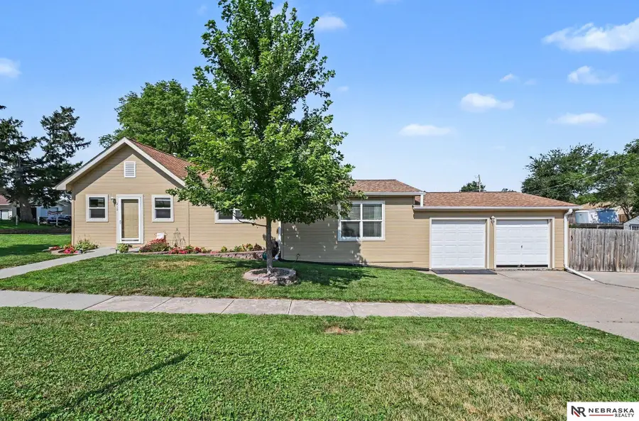 210 N 2nd Street, Springfield, NE 68059 - #2