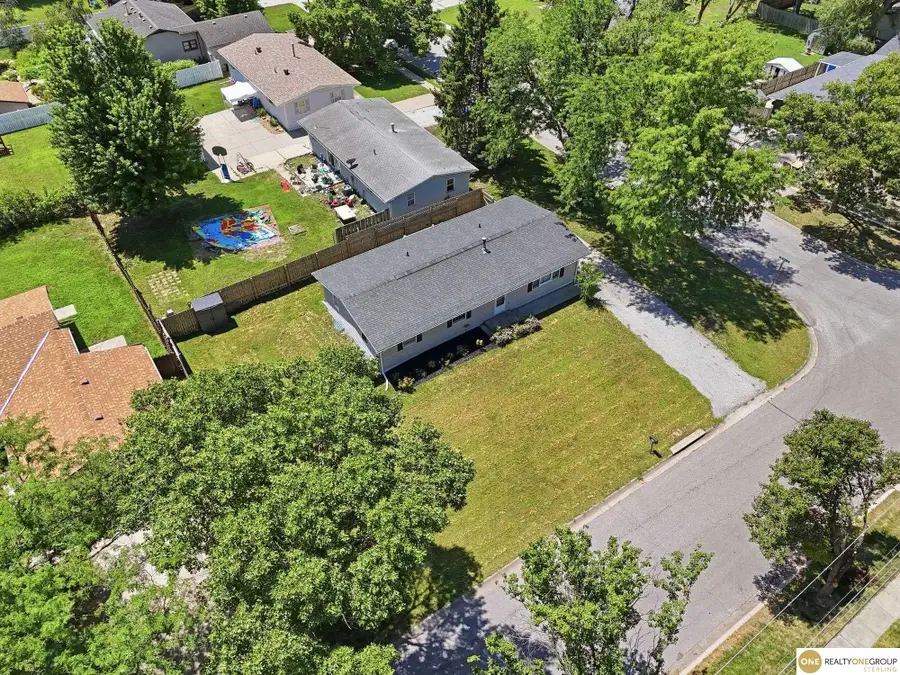 1521 W S Street, Lincoln, NE 68528 - #2