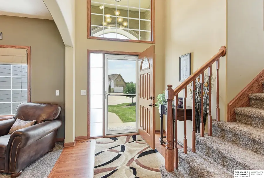 10058 Shannon Road, La Vista, NE 68128 - #3