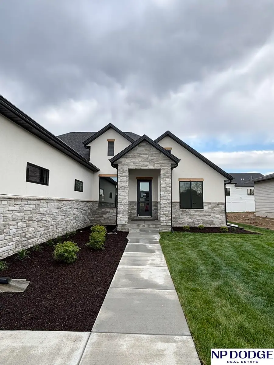 8909 Appaloosa Lane, Lincoln, NE 68520 - #3
