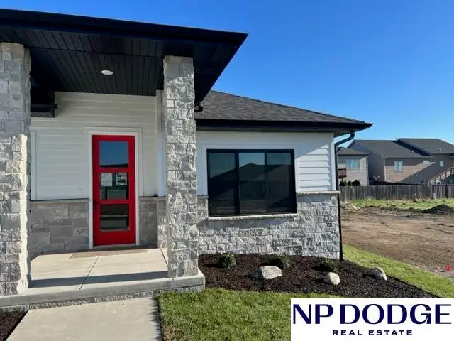 2748 South Creek Road, Lincoln, NE 68516 - #3