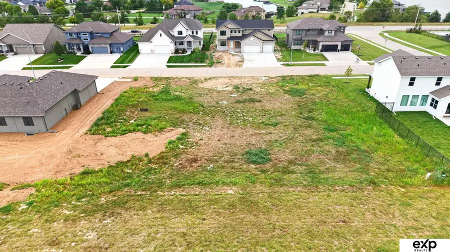 17113 Sarah Street, Bennington, NE 68007 - #2
