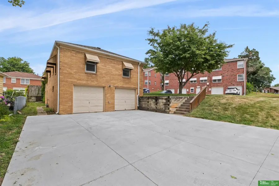 5210 Northwest Drive, Omaha, NE 68104 - #2