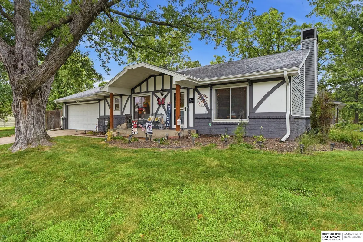6220 Fleetwood Drive, Lincoln, NE 68516 - #1