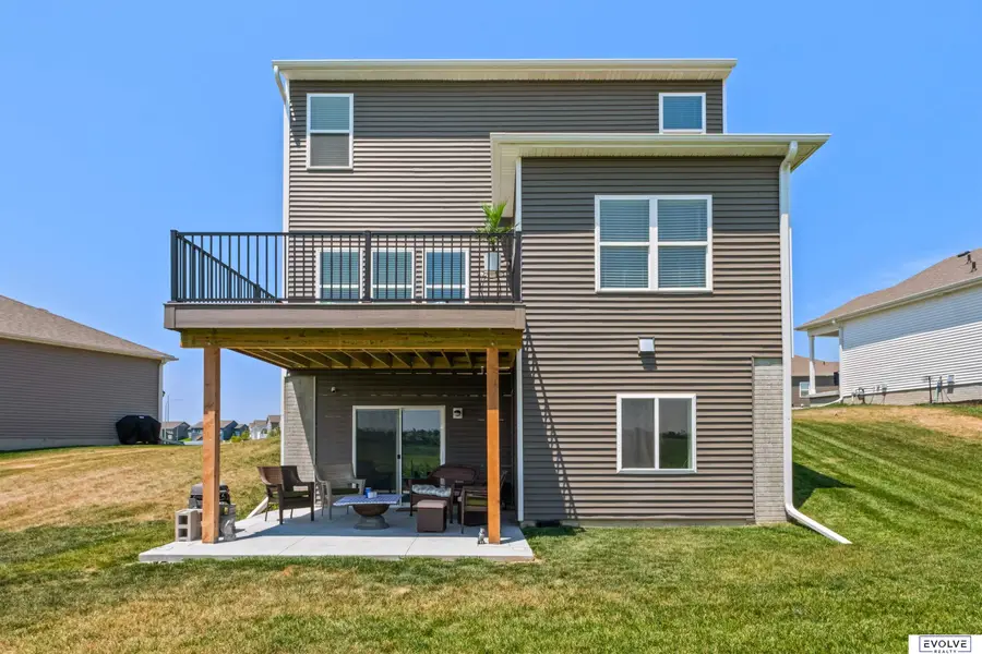 17675 Rose Lane Road, Omaha, NE 68136 - #2