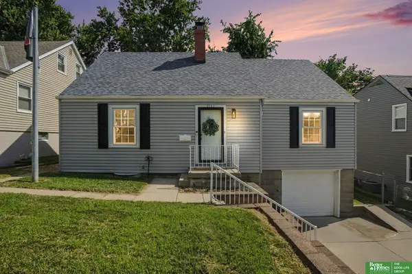 5221 Mason Street, Omaha, NE 68106