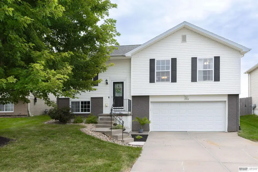 17851 Margo Street, Omaha, NE 68136 - #2