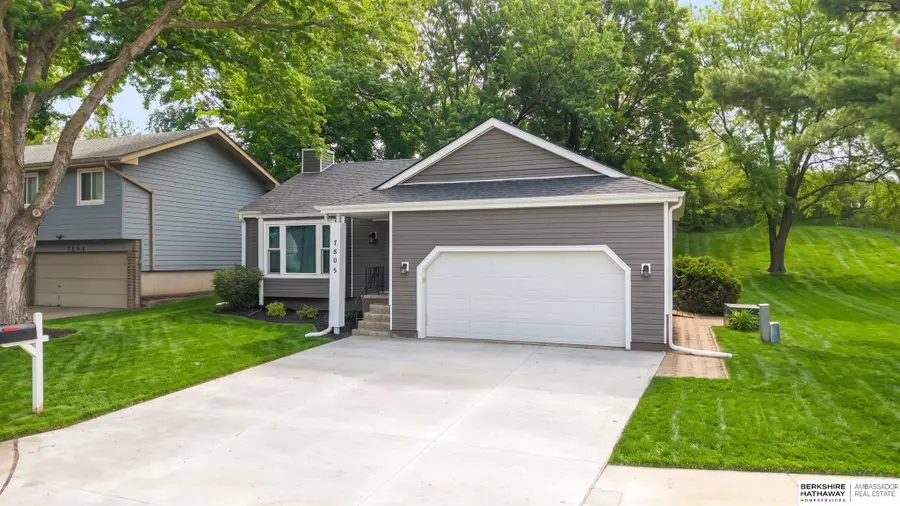 7805 Potter Plaza, Omaha, NE 68122 - #3