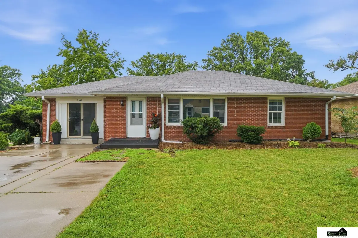 5600 L Street, Lincoln, NE 68510 - #1