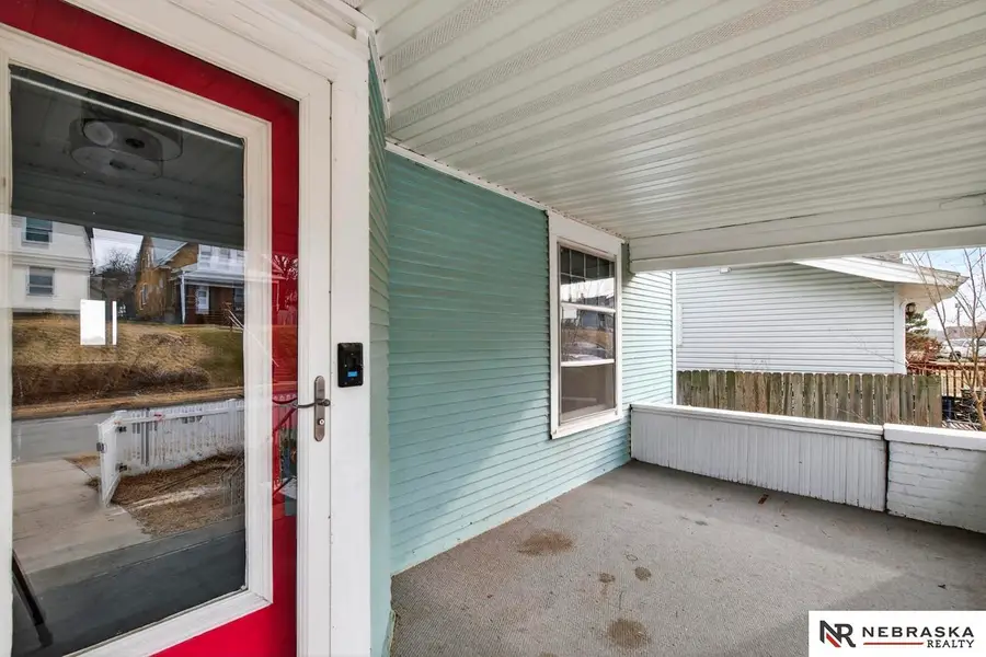1507 S 25th Avenue, Omaha, NE 68105 - #2