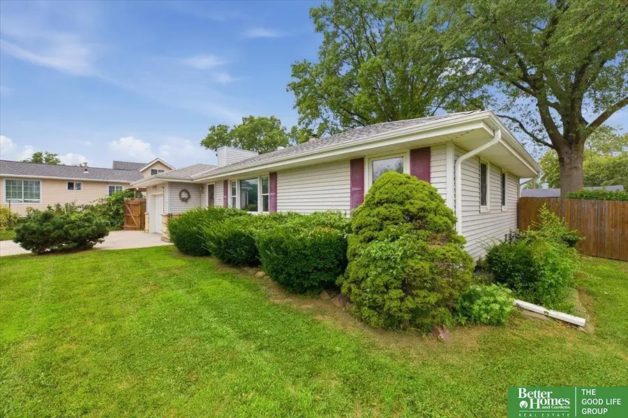 7416 S 28th Street, Bellevue, NE 68147 - #2
