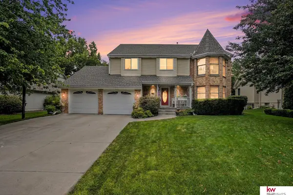10612 Monroe Street, Omaha, NE 68127-4573