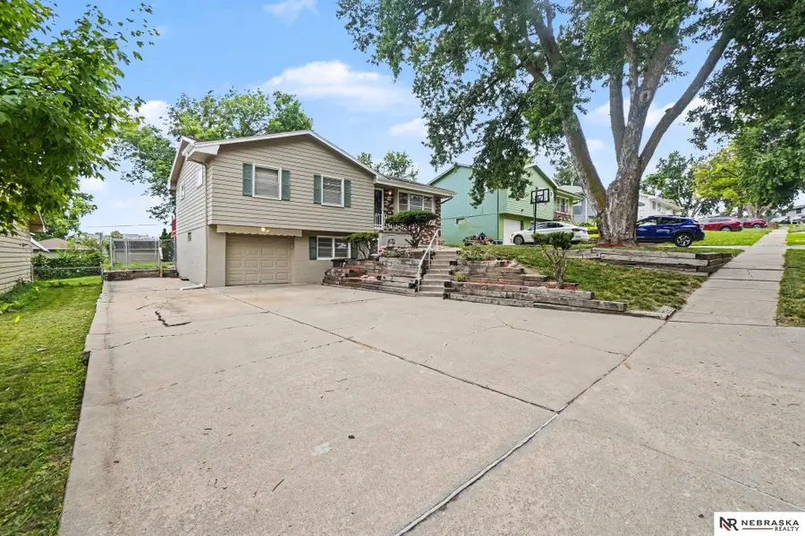 9225 Spaulding Street, Omaha, NE 68134 - #3