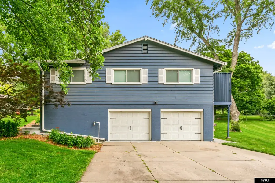 2135 Mullen Road, Omaha, NE 68124 - #3