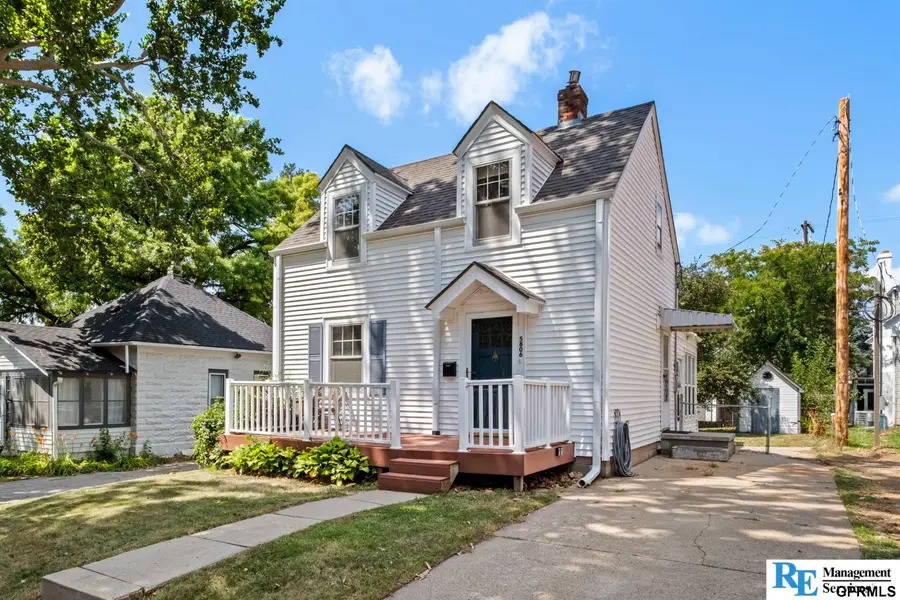 5806 Corby Street, Omaha, NE 68104 - #2