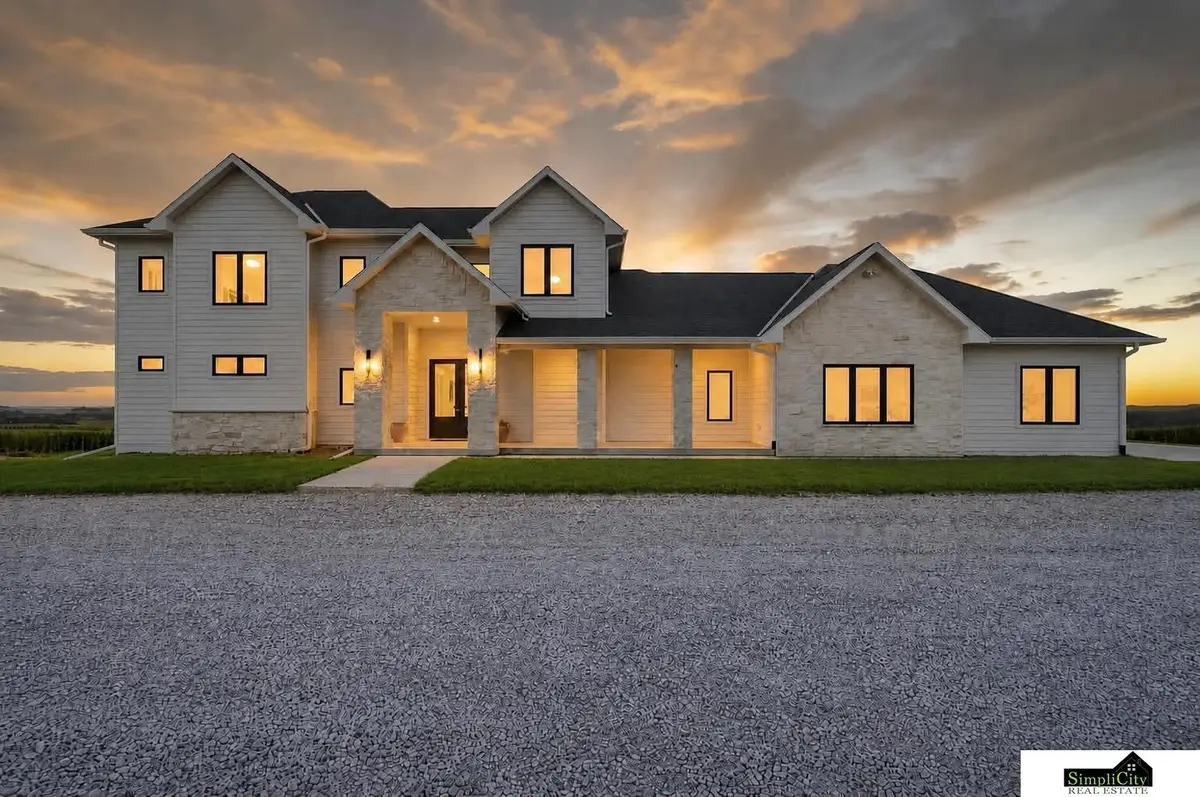 1652 County Road E Road, Wahoo, NE 68066 - #1