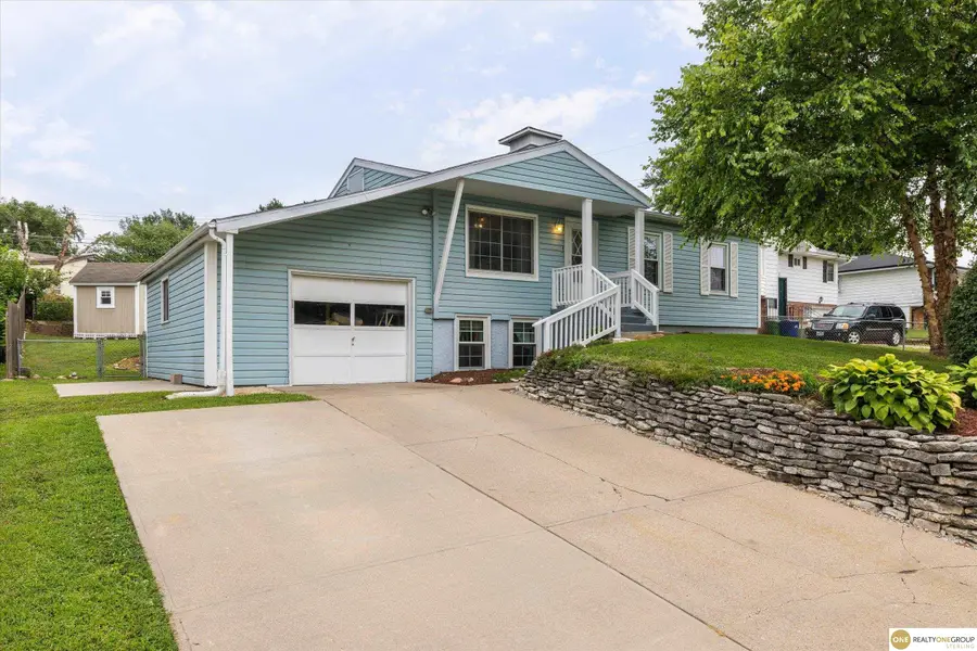 7709 S 42 Street, Bellevue, NE 68147 - #2