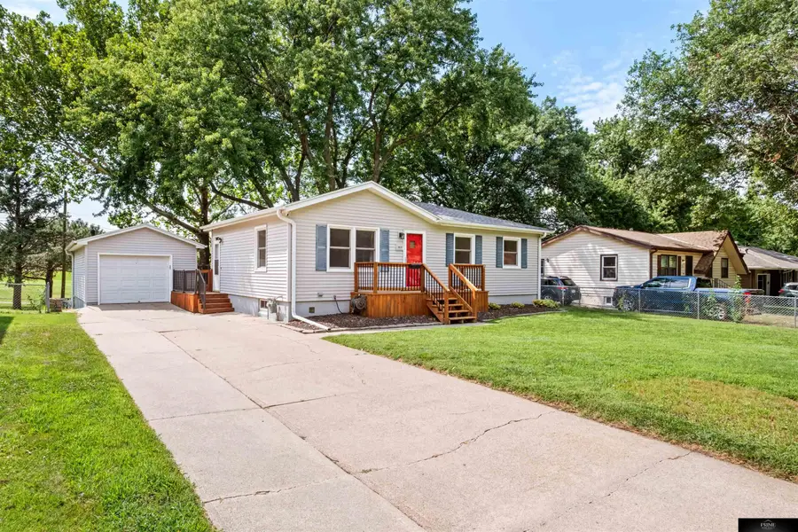 3618 S 91st Street, Omaha, NE 68124 - #2