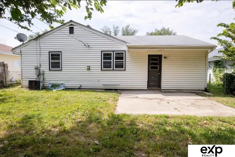 4401 N 53rd Street, Omaha, NE 68104 - #3