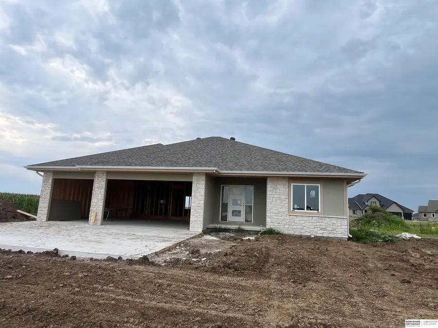 810 S 22nd Street, Ashland, NE 68003 - #2