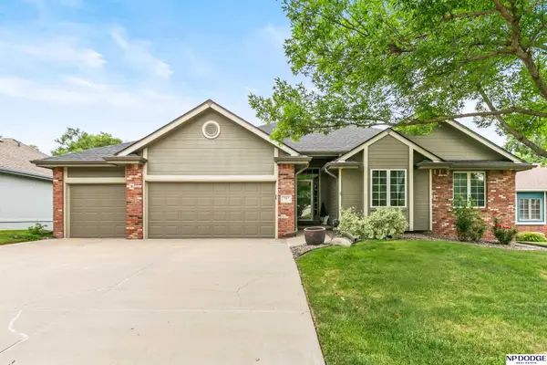7117 S 151 Street, Omaha, NE 68138-6477